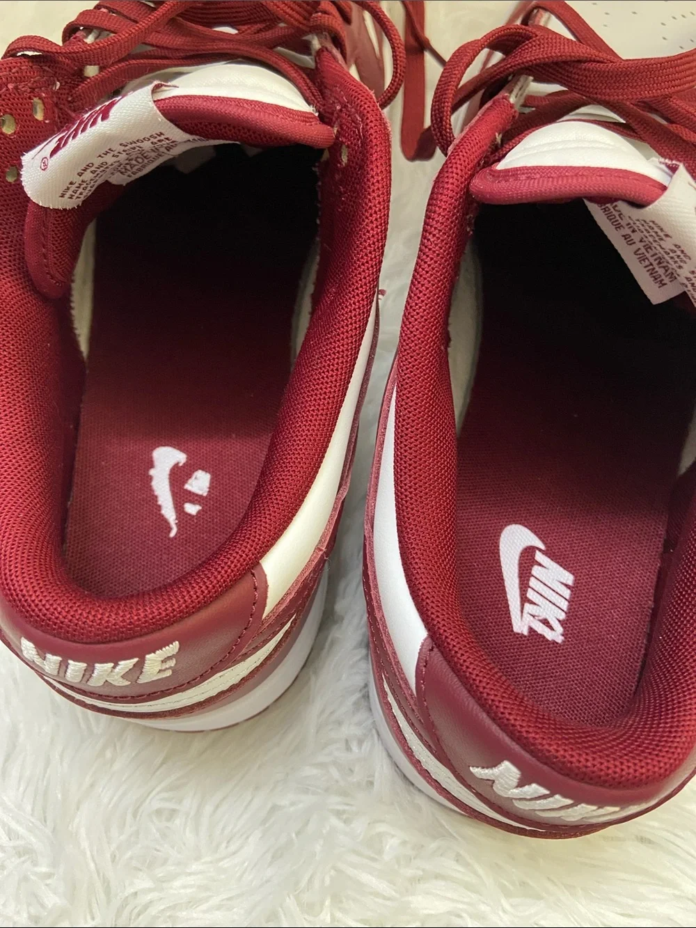Nike Dunk Low-Top Retro Sneakers in White and Burgundy.Size-11